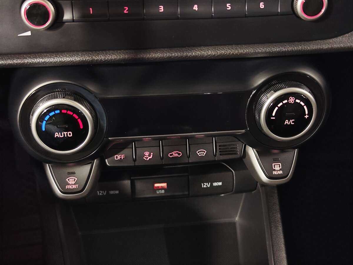 Купить Kia Rio, 2021, 64 000 км.. Фото: #13