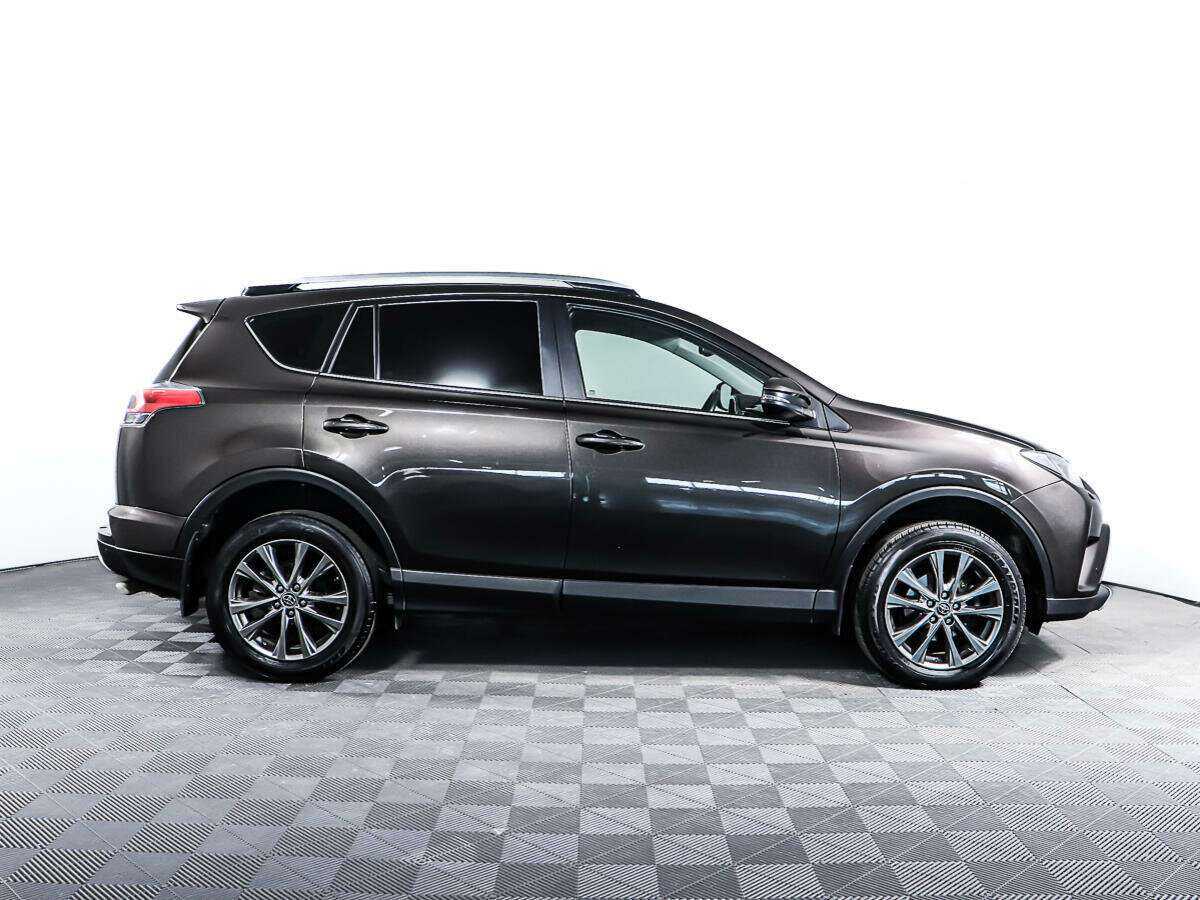 Купить Toyota RAV4, 2018, 67 094 км.. Фото: #3