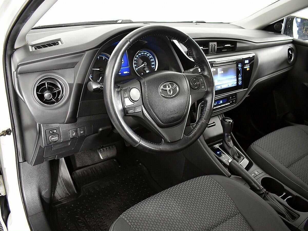 Купить Toyota Corolla, 2017, 89 854 км.. Фото: #6