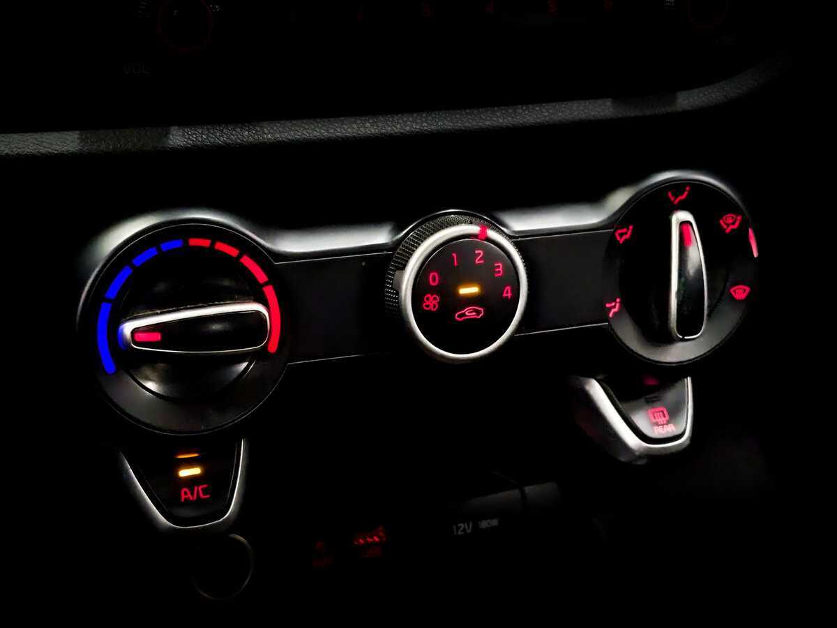 Купить Kia Rio, 2020, 186 757 км.. Фото: #24