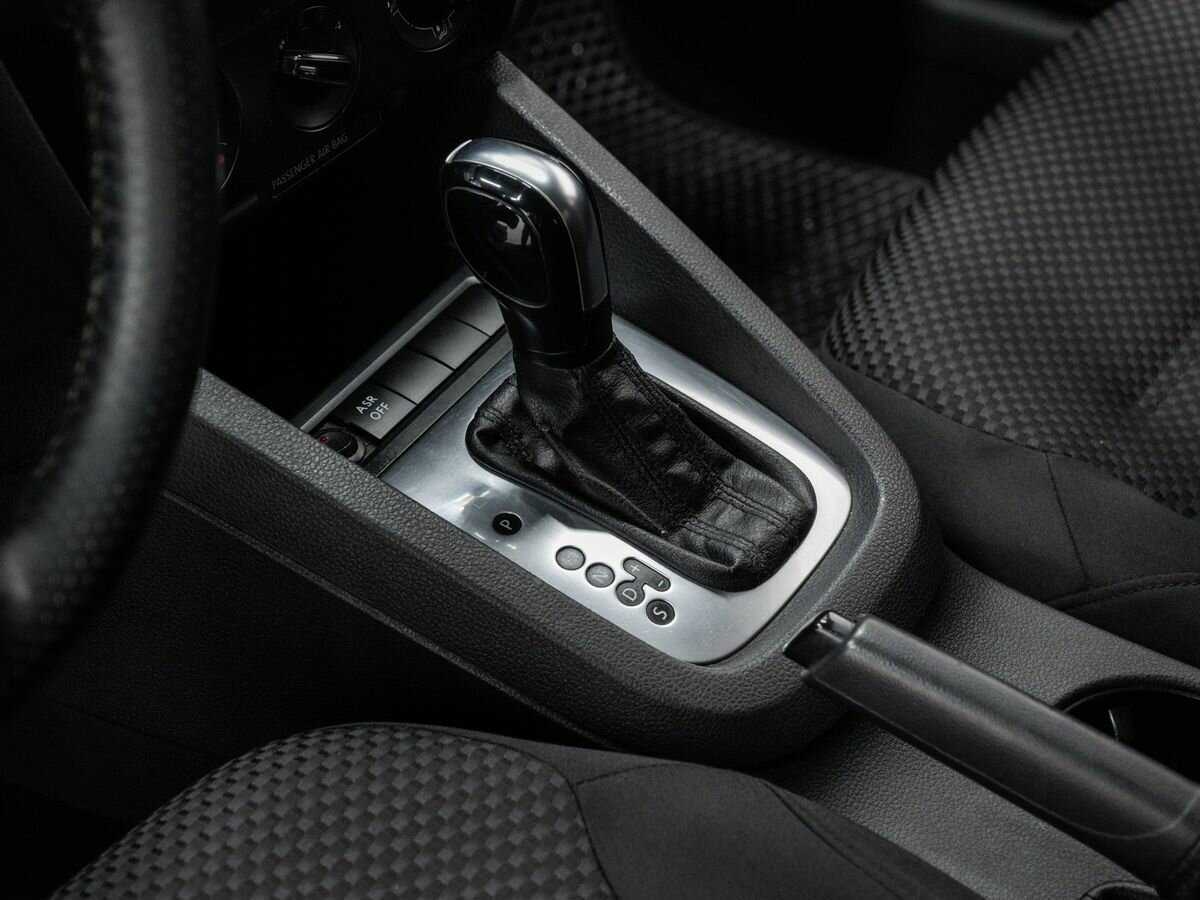 Купить Volkswagen Jetta, 2013, 229 226 км.. Фото: #15