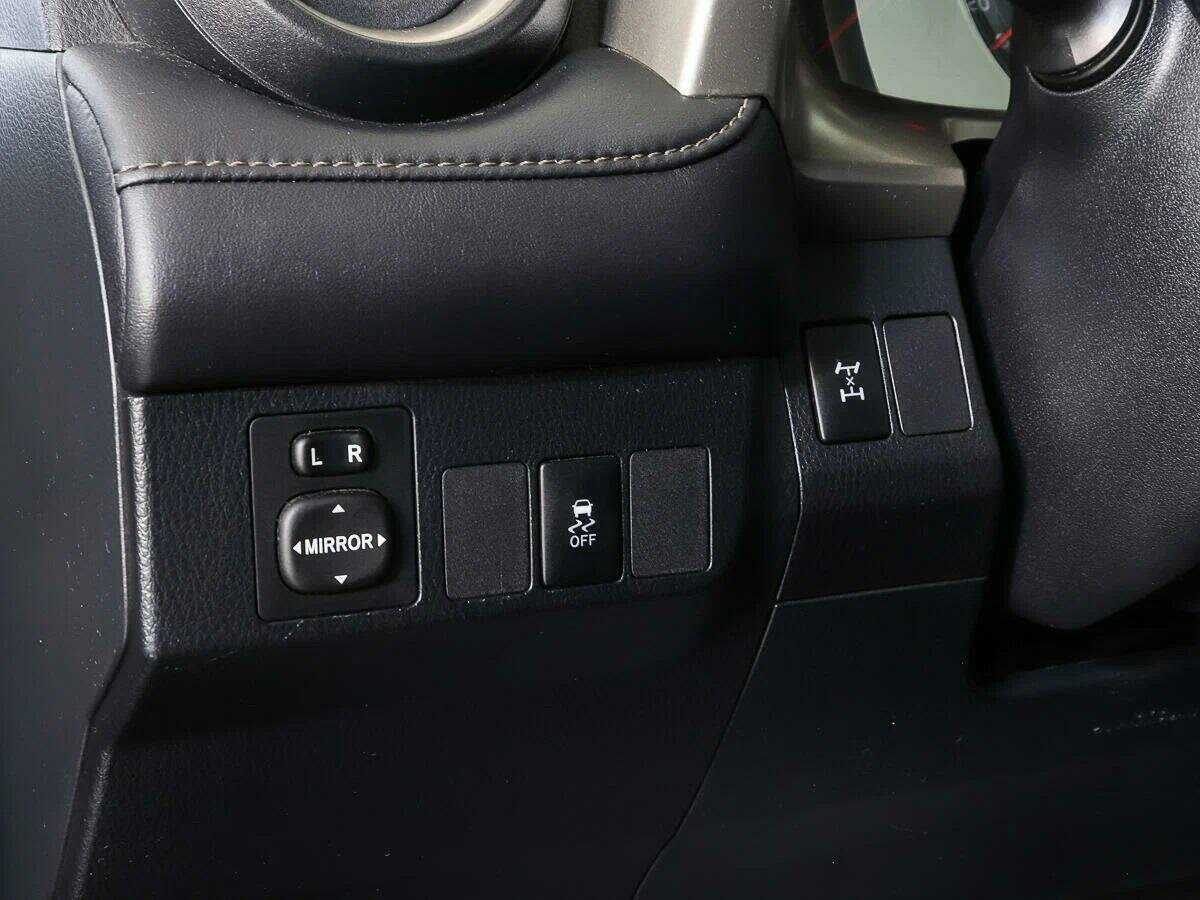 Купить Toyota RAV4, 2012, 119 728 км.. Фото: #18