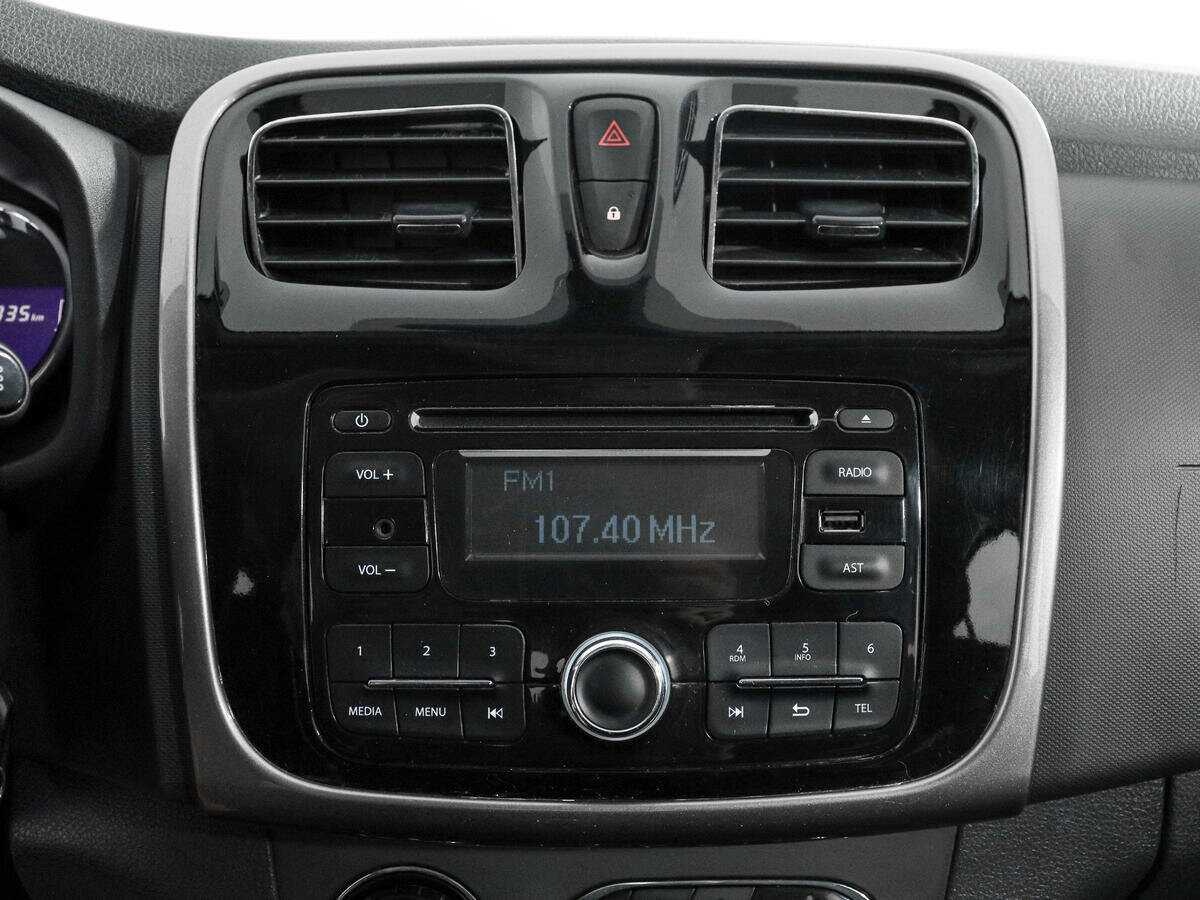 Купить Renault Sandero, 2017, 128 636 км.. Фото: #10