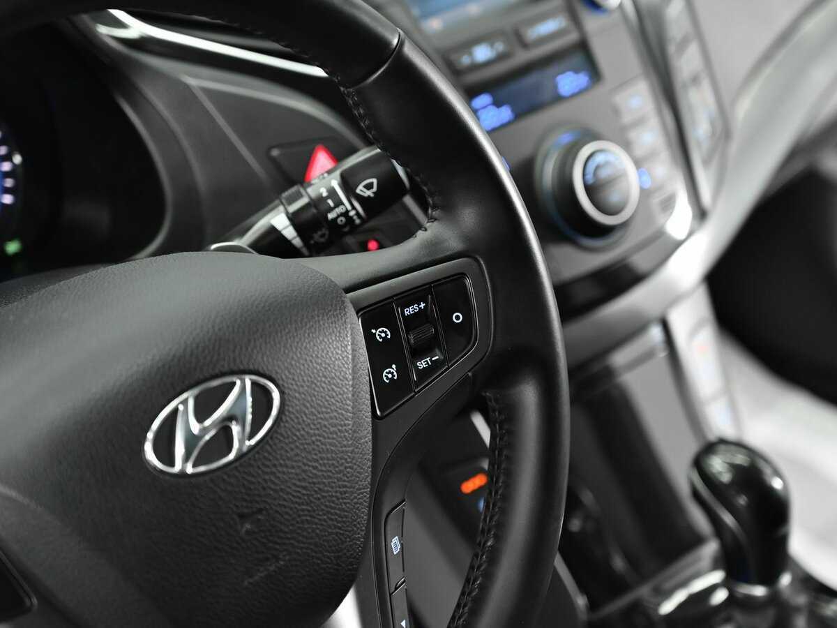 Купить Hyundai i40, 2016, 182 000 км.. Фото: #11
