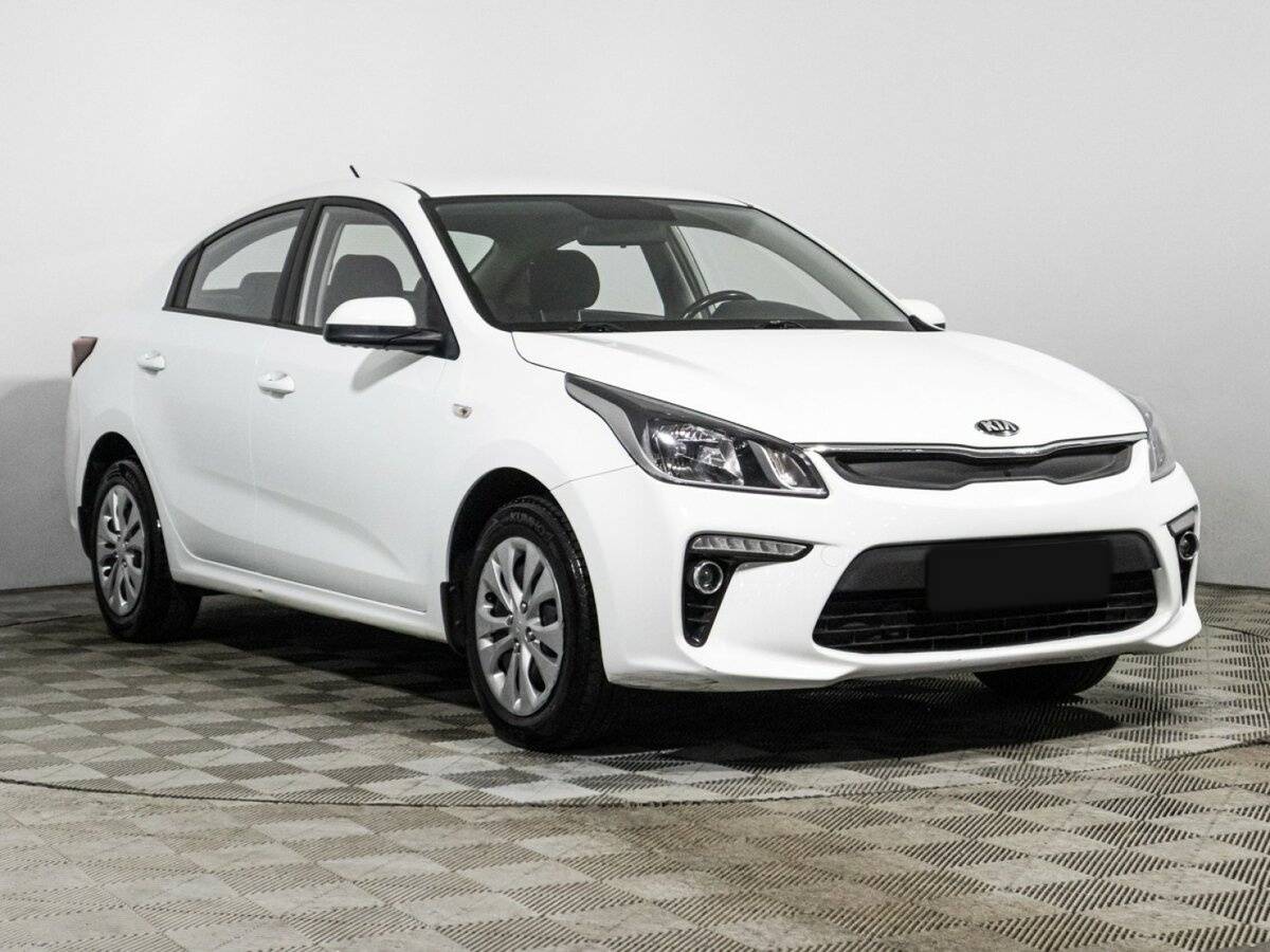 Купить Kia Rio, 2018, 88 406 км.. Фото: #2