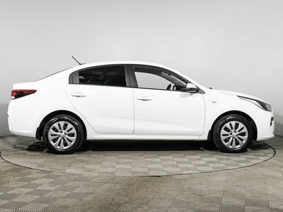Купить Kia Rio, 2017, 83 524 км.. Фото: #3