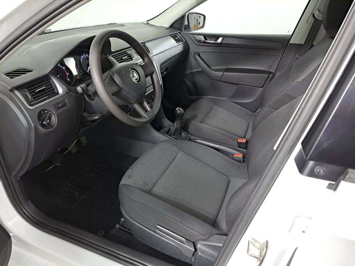 Купить Skoda Rapid, 2017, 121 050 км.. Фото: #15