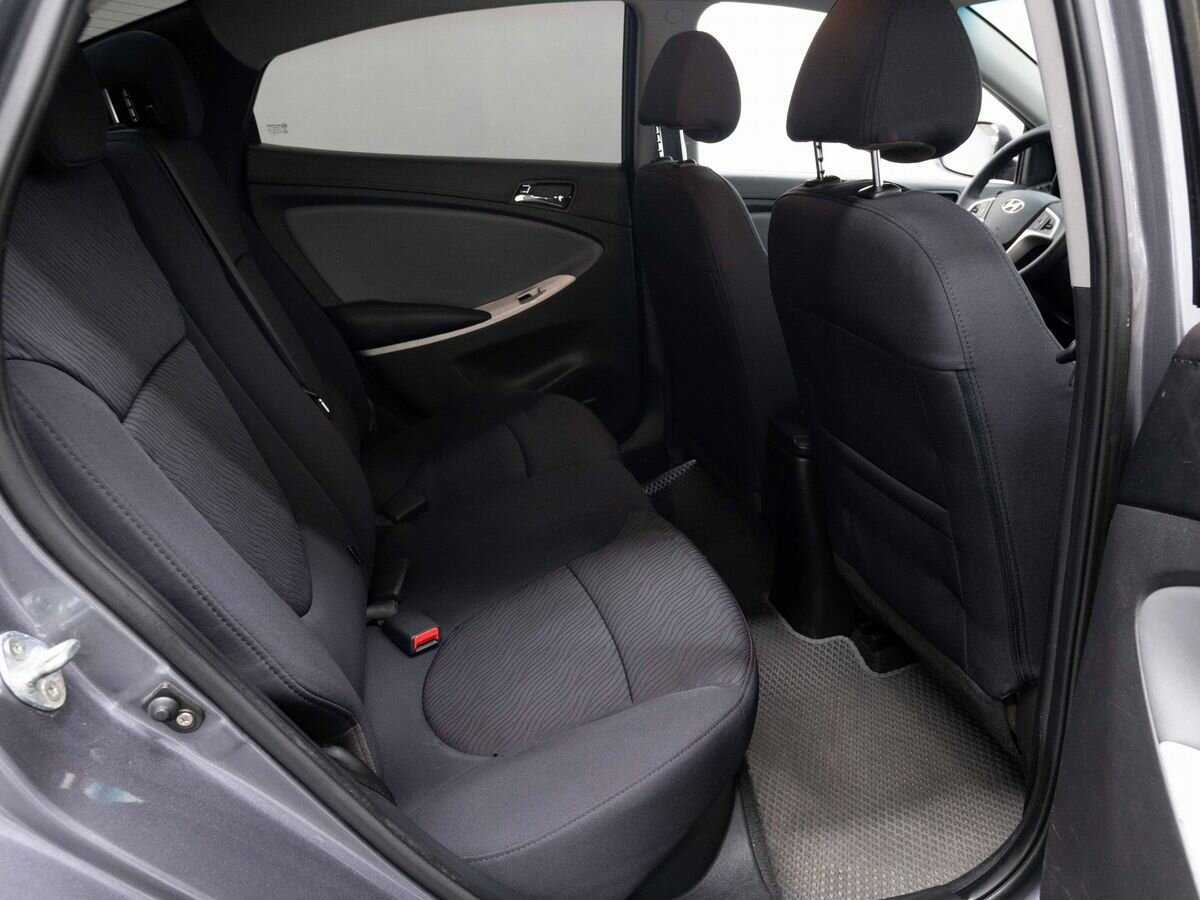 Купить Hyundai Solaris, 2012, 243 000 км.. Фото: #9