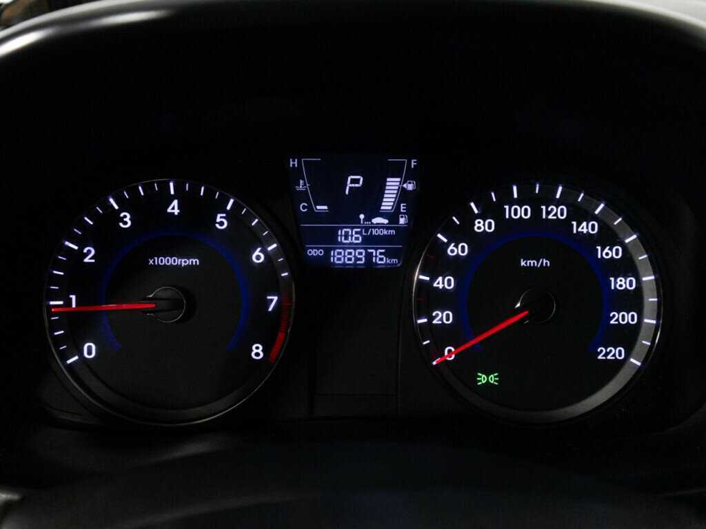 Купить Hyundai Solaris, 2013, 188 971 км.. Фото: #11