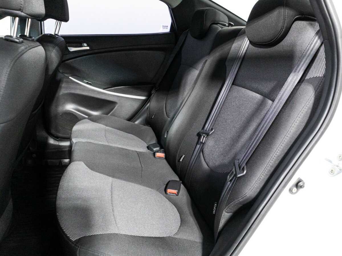 Купить Hyundai Solaris, 2013, 124 550 км.. Фото: #9