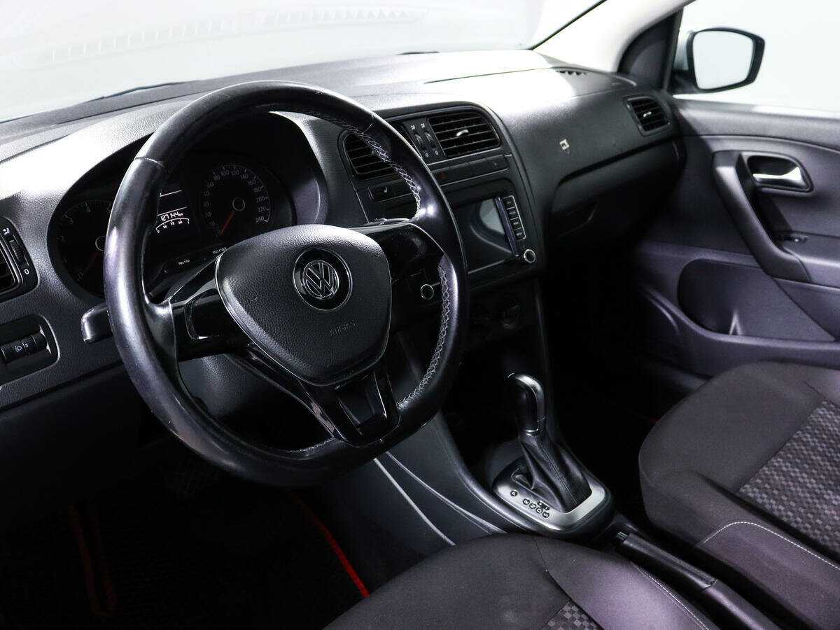 Купить Volkswagen Polo, 2016, 127 143 км.. Фото: #12