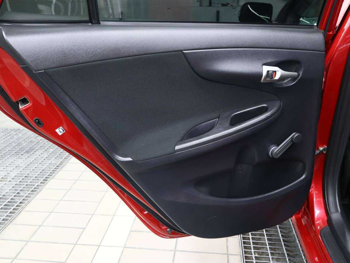 Купить Toyota Corolla, 2012, 176 000 км.. Фото: #8