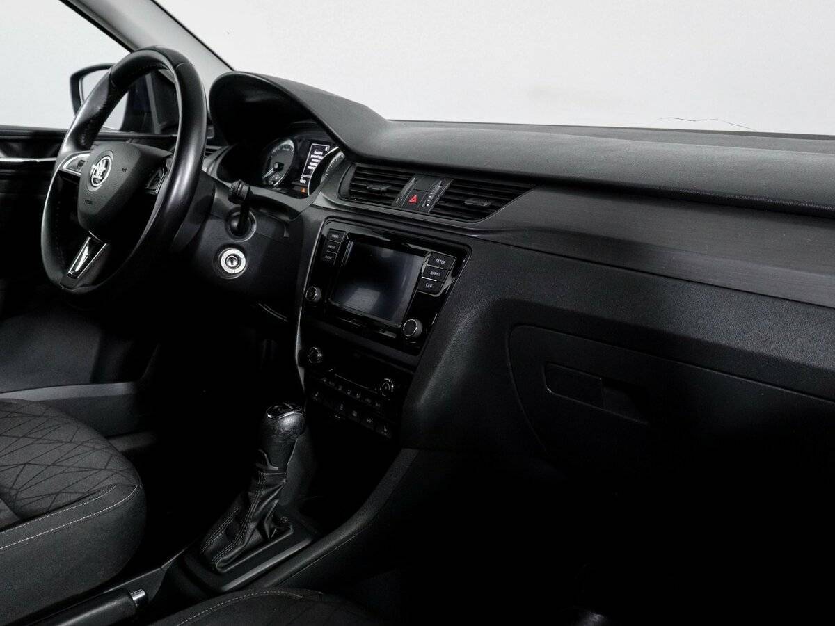 Купить Skoda Rapid, 2018, 92 841 км.. Фото: #8