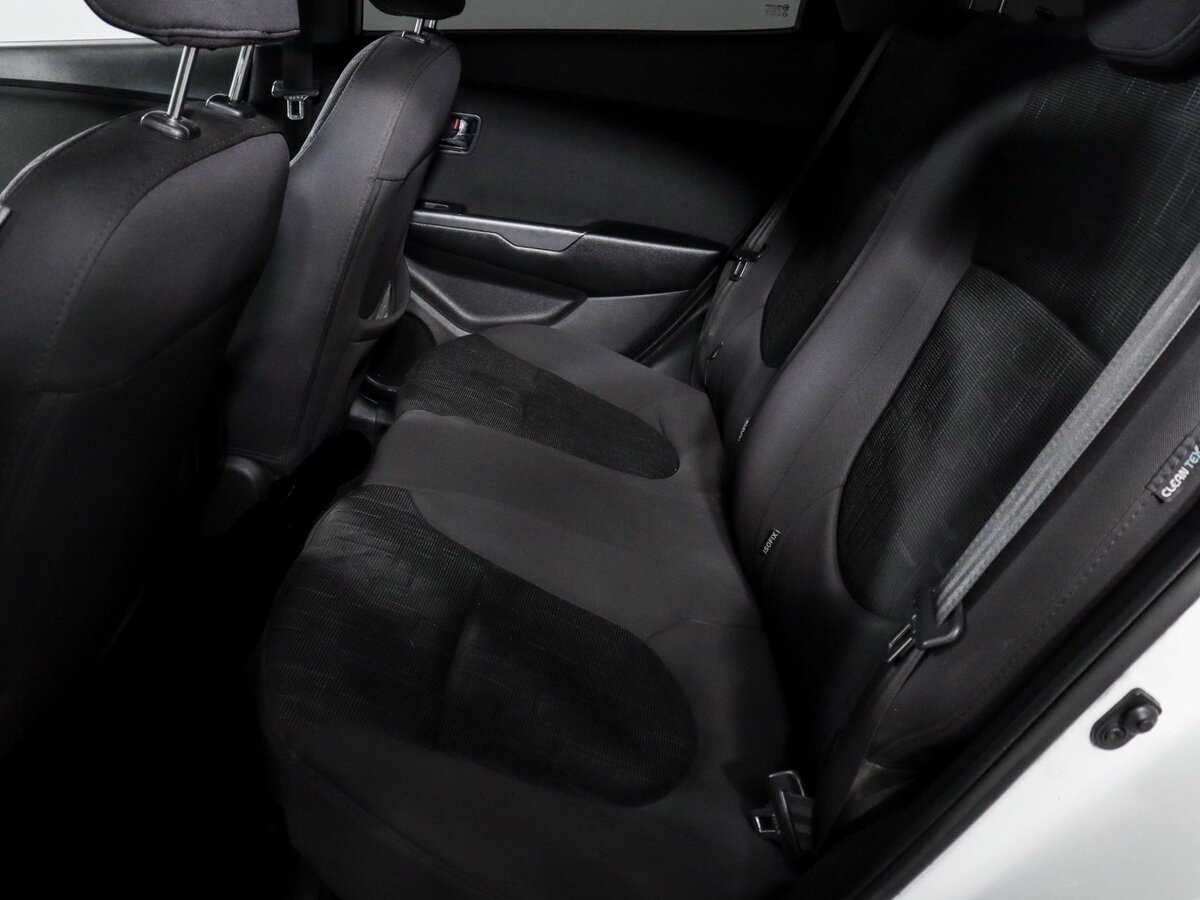 Купить Kia Rio, 2013, 199 283 км.. Фото: #7