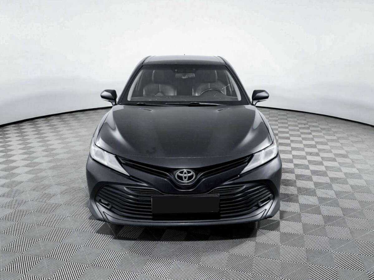 Купить Toyota Camry, 2018, 190 463 км.. Фото: #1
