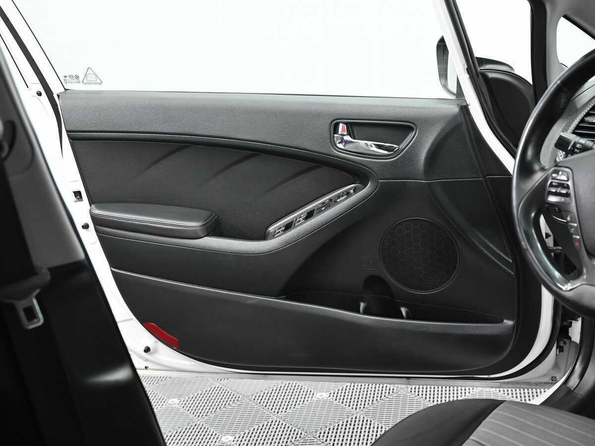 Купить Kia Cerato, 2013, 153 500 км.. Фото: #5