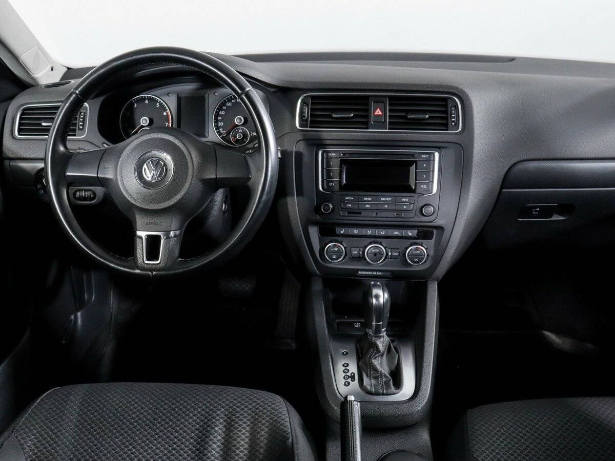 Купить Volkswagen Jetta, 2014, 112 450 км.. Фото: #9