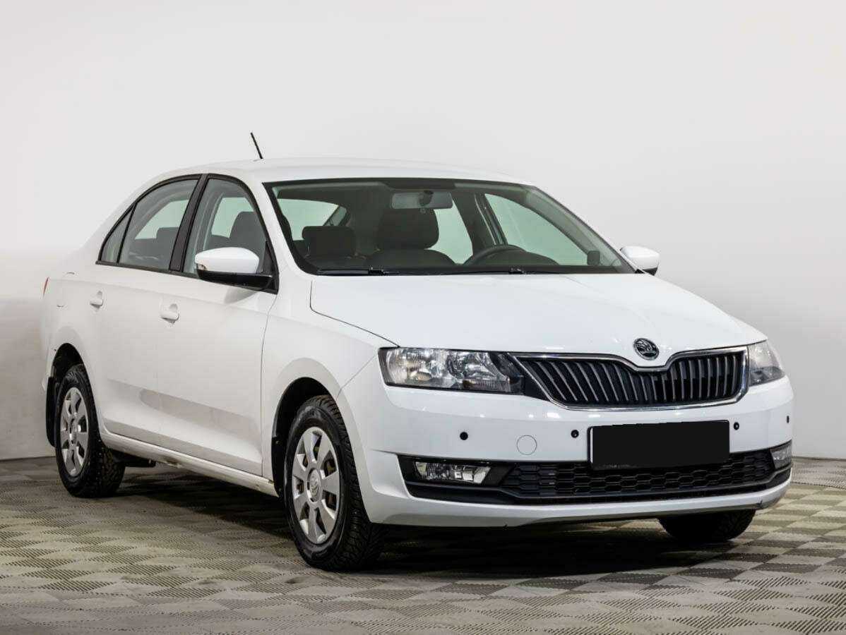 Купить Skoda Rapid, 2017, 141 688 км.. Фото: #1