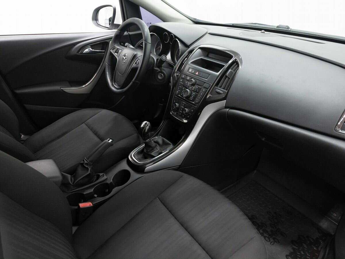 Купить Opel Astra, 2013, 236 636 км.. Фото: #10