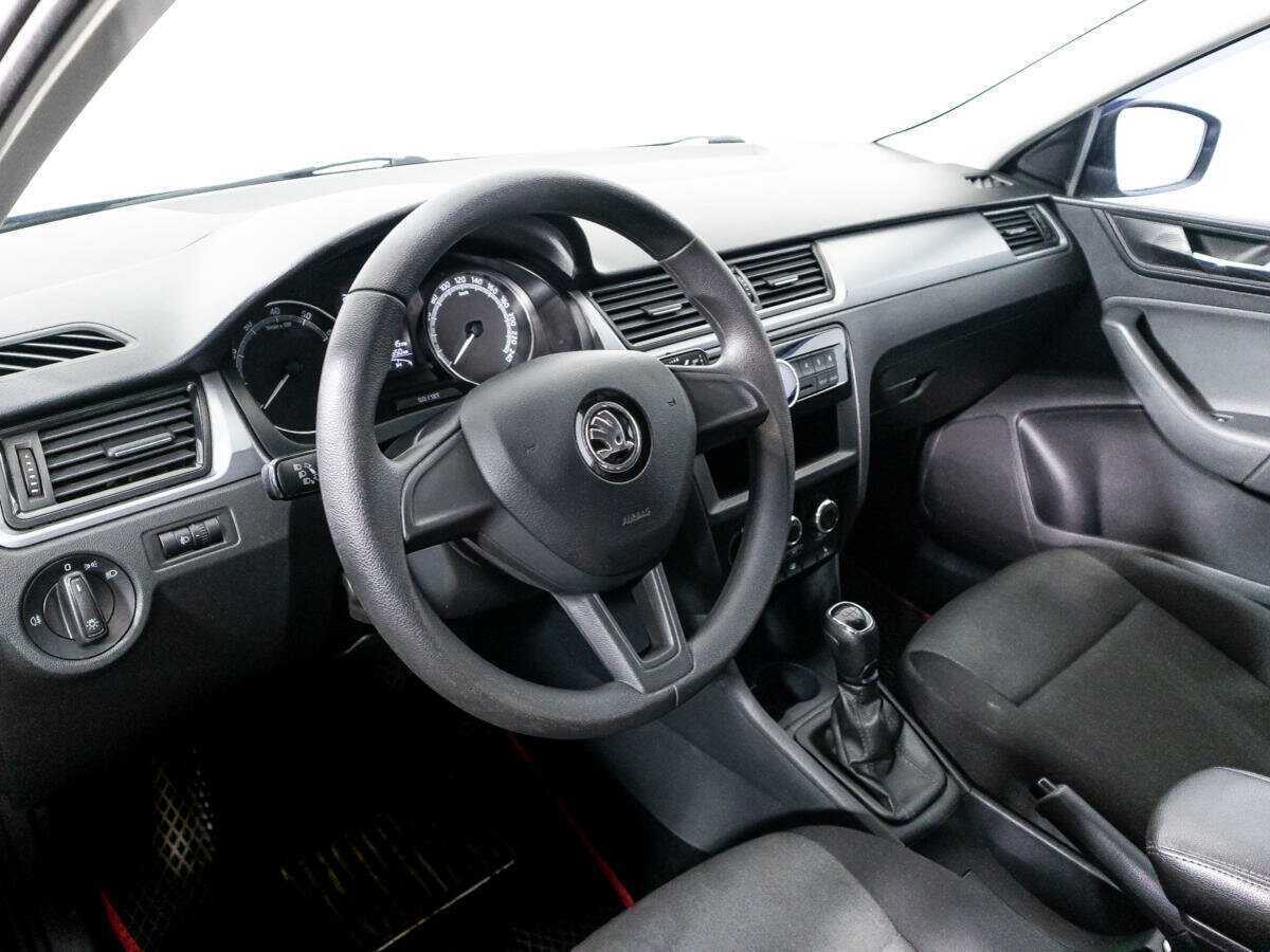 Купить Skoda Rapid, 2018, 45 559 км.. Фото: #10