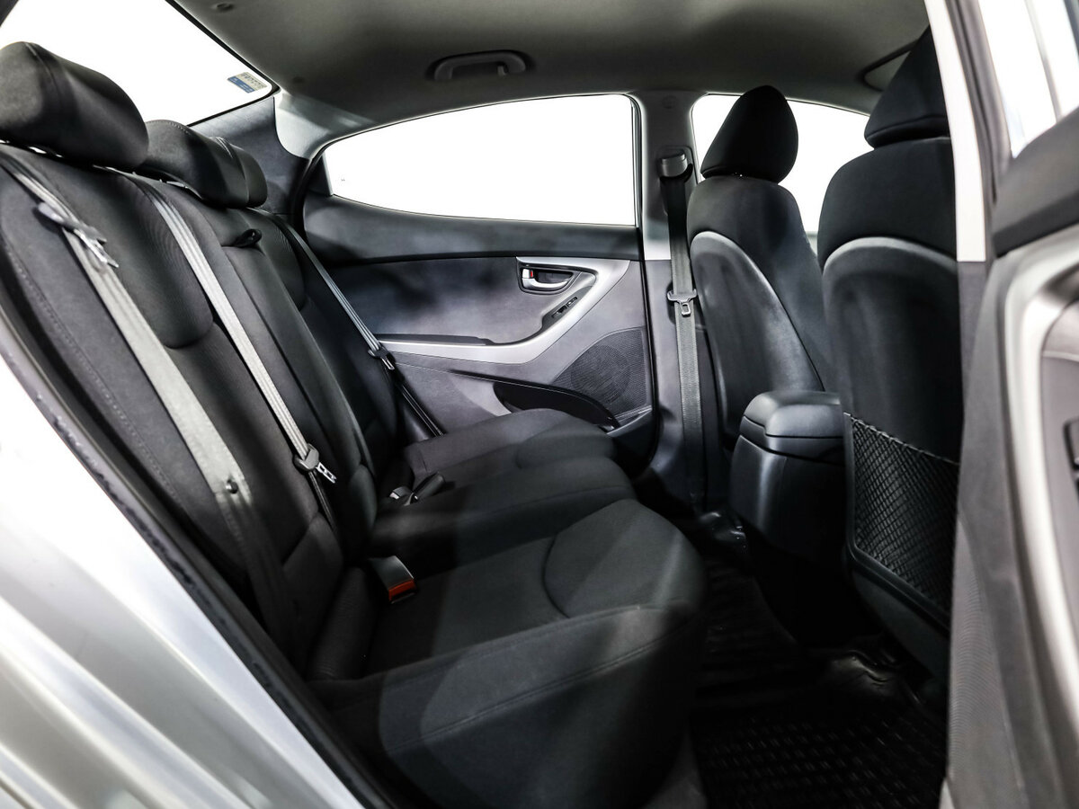 Купить Hyundai Elantra, 2015, 15 577 км.. Фото: #15