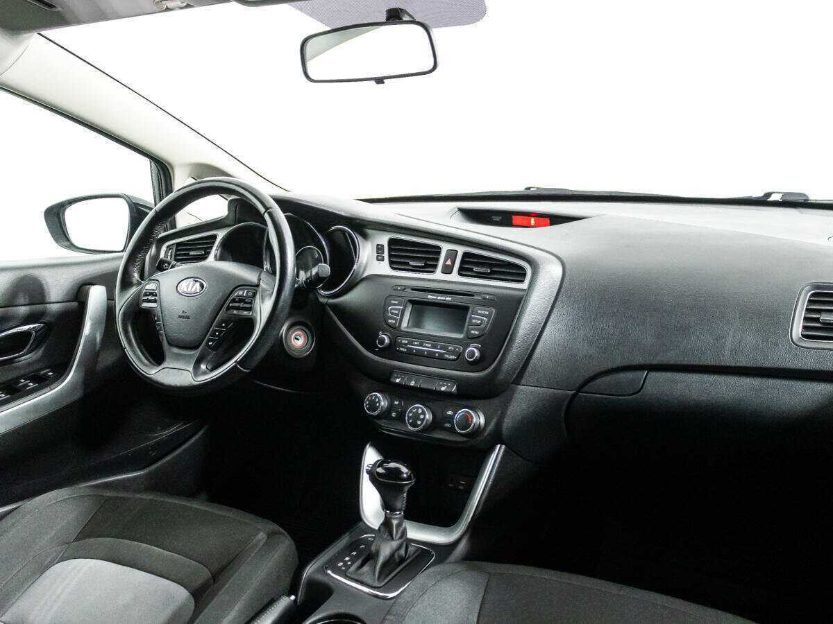 Купить Kia Ceed, 2015, 132 105 км.. Фото: #8
