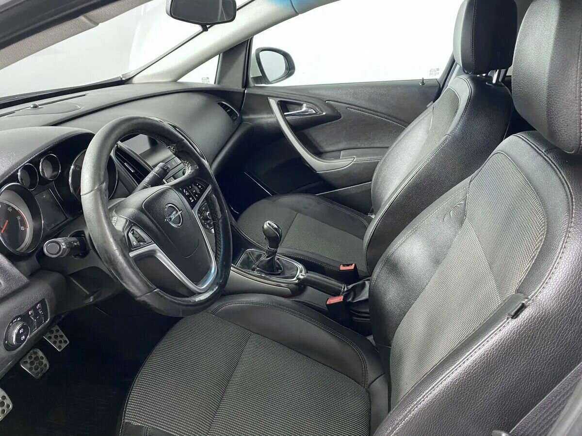 Купить Opel Astra, 2012, 188 000 км.. Фото: #7