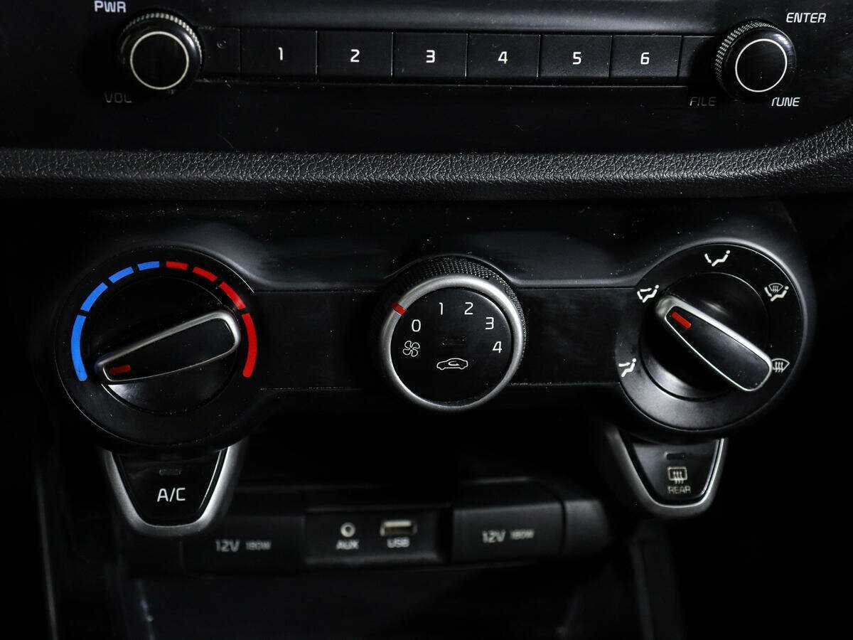 Купить Kia Rio, 2017, 223 026 км.. Фото: #16