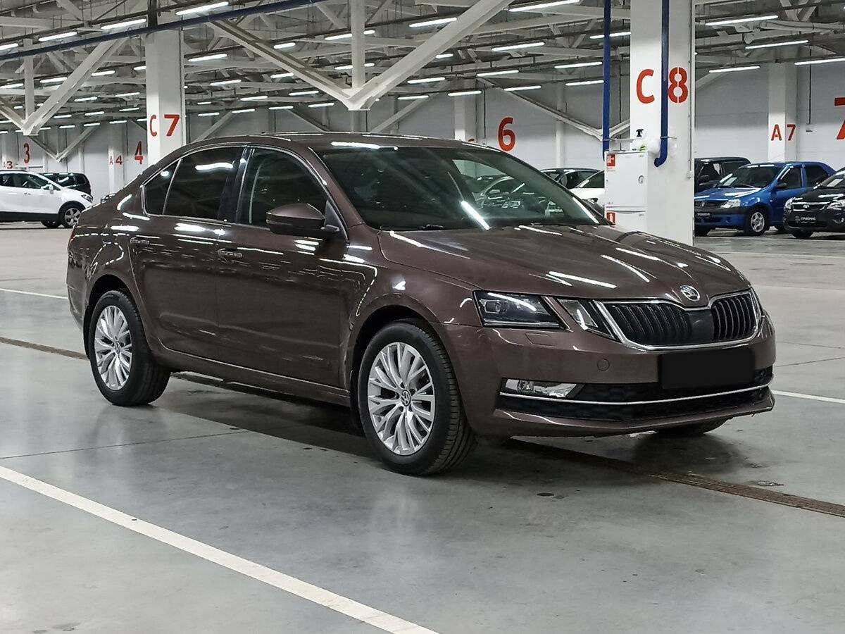 Купить Skoda Octavia, 2018, 215 830 км.. Фото: #2