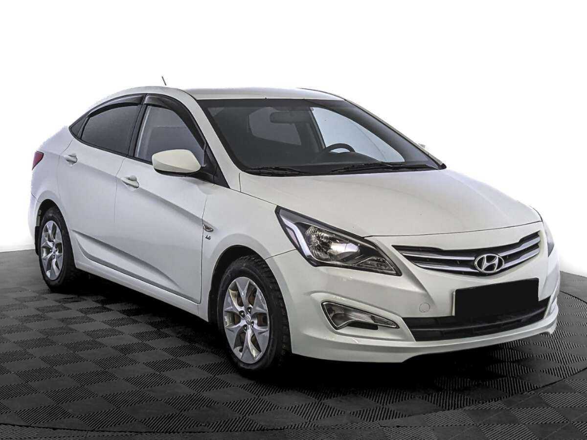 Купить Hyundai Solaris, 2015, 113 015 км.. Фото: #1