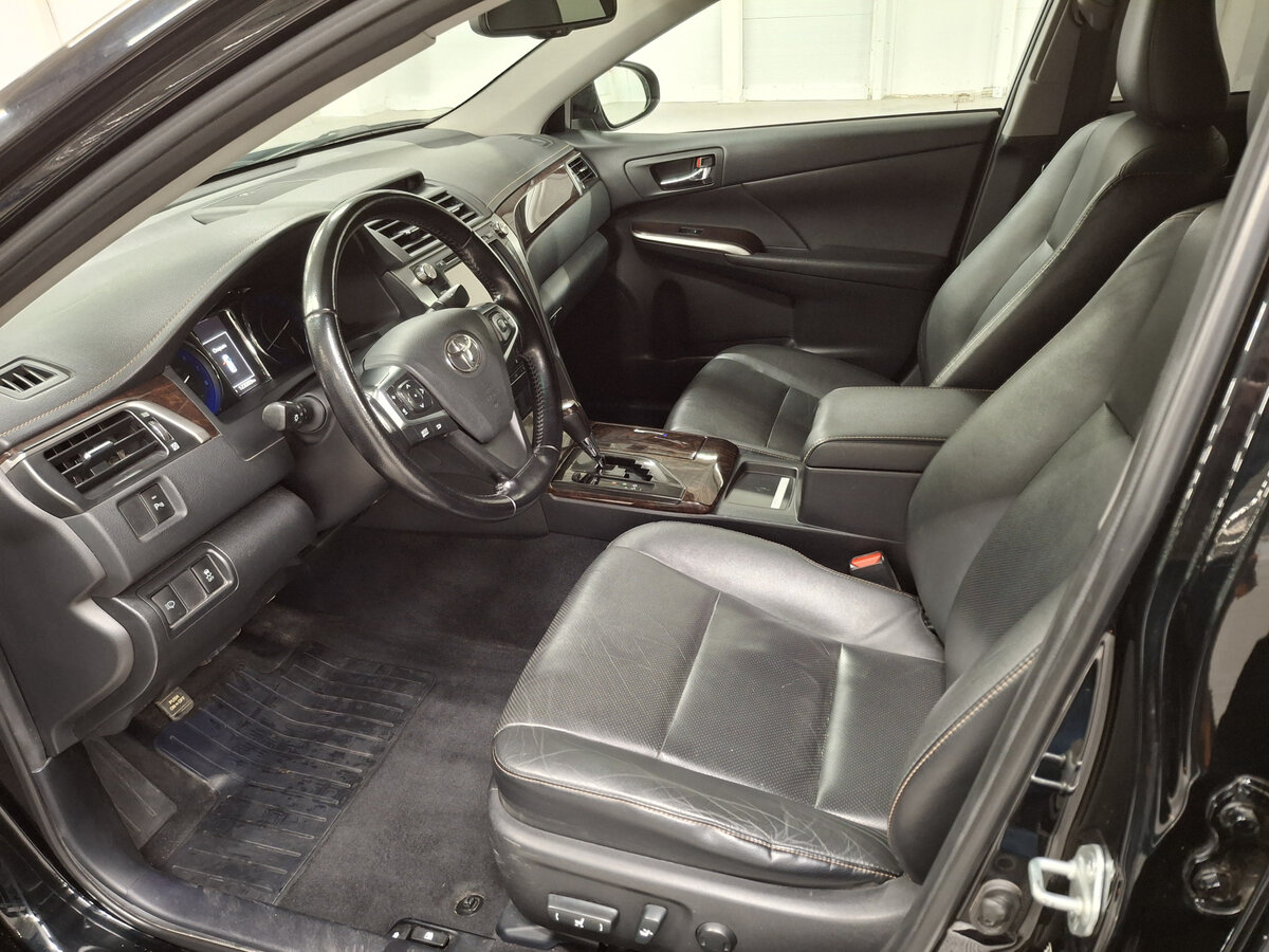 Купить Toyota Camry, 2014, 123 202 км.. Фото: #14