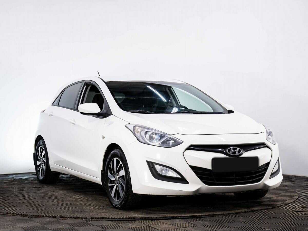 Купить Hyundai i30, 2013, 177 420 км.. Фото: #2