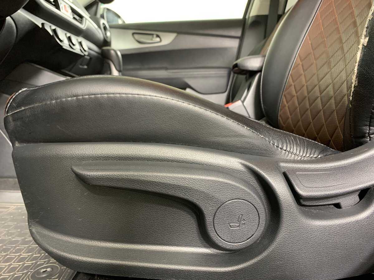 Купить Kia Cerato, 2019, 117 800 км.. Фото: #14