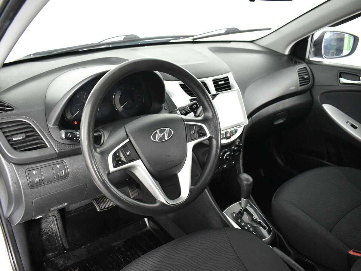 Купить Hyundai Solaris, 2012, 103 331 км.. Фото: #6