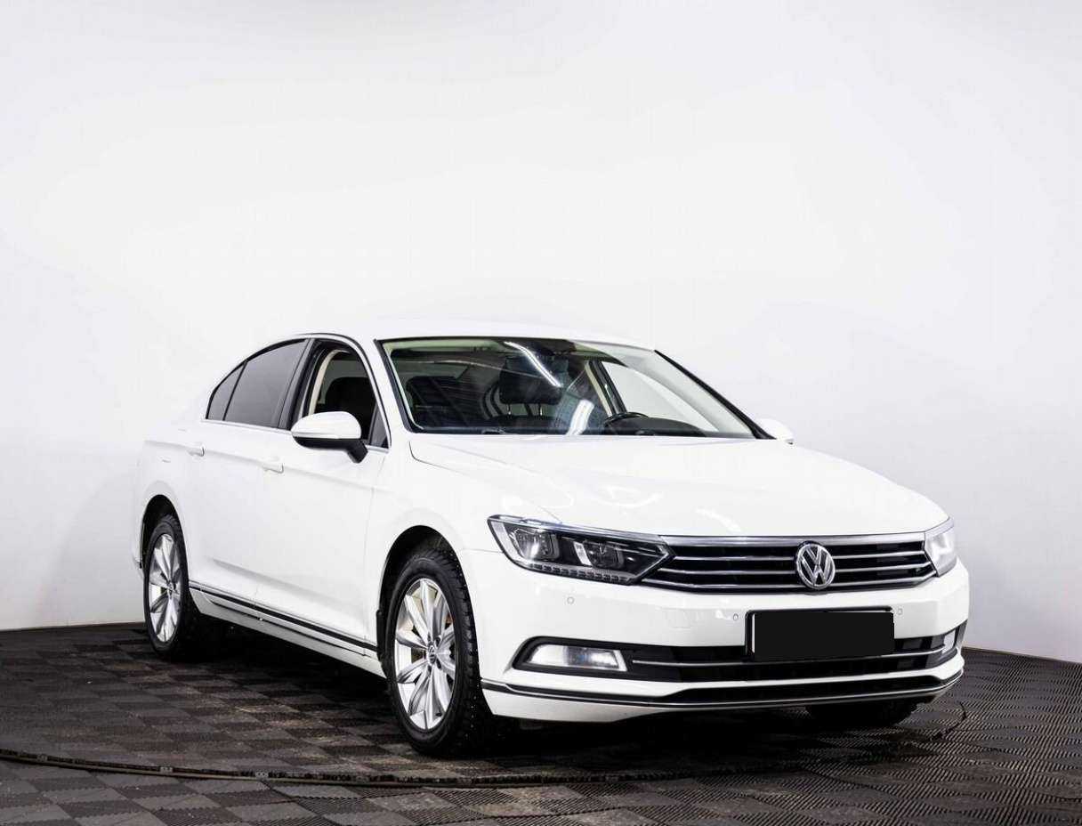 Купить Volkswagen Passat, 2016, 148 660 км.. Фото: #2