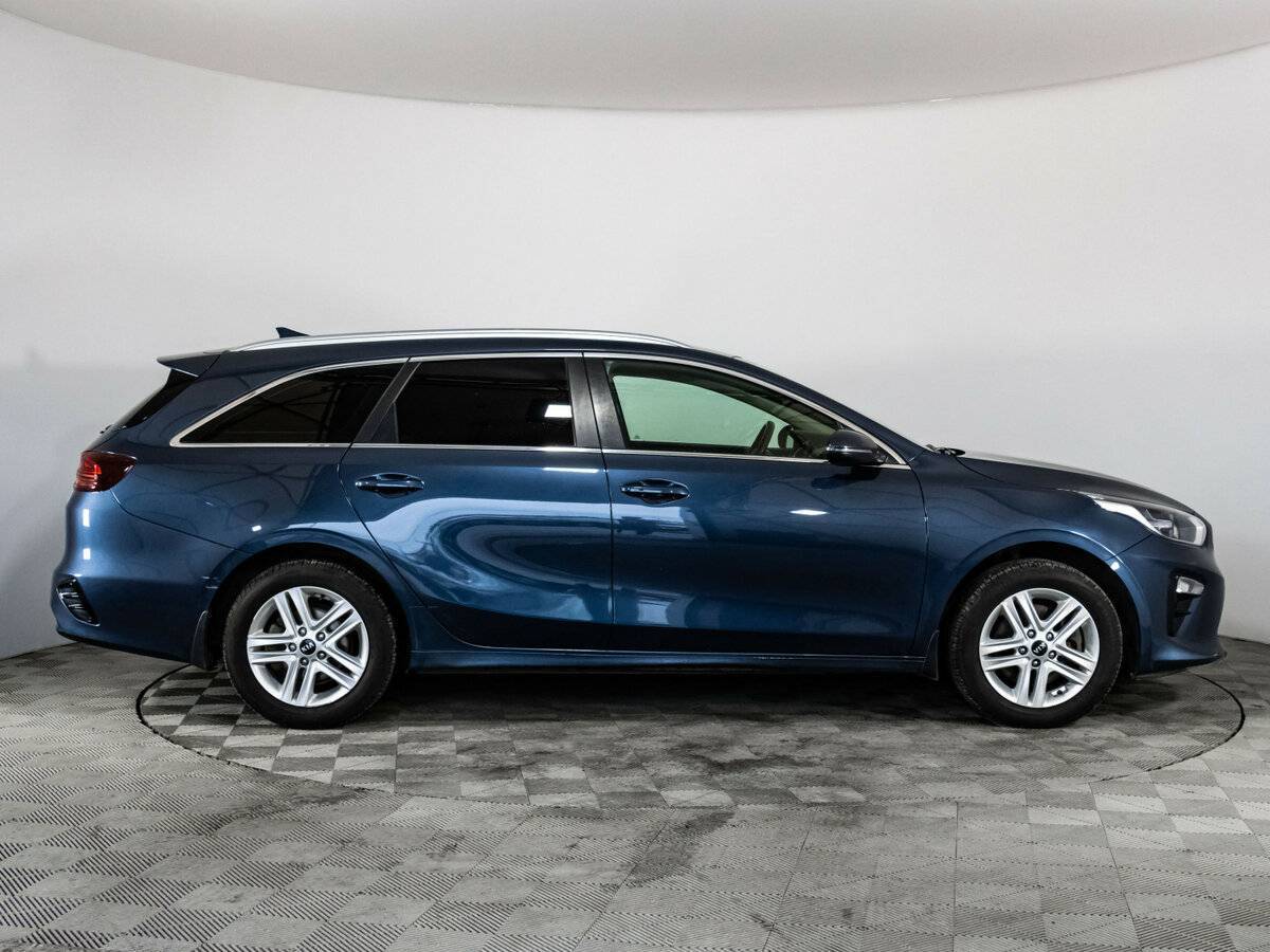 Купить Kia Ceed, 2020, 128 000 км.. Фото: #3