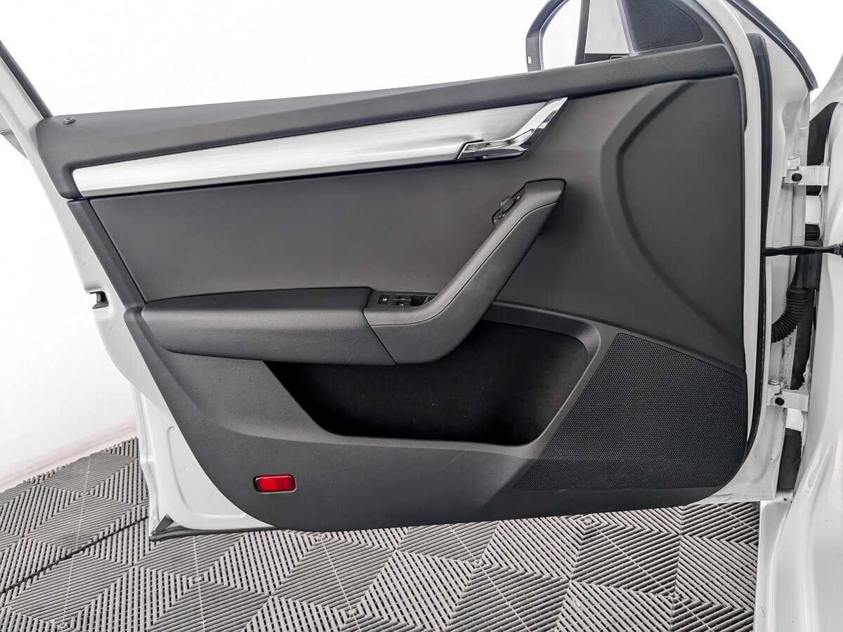 Купить Skoda Octavia, 2019, 50 560 км.. Фото: #14