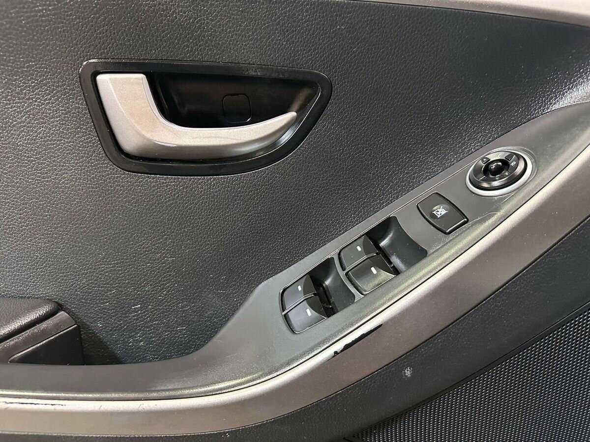 Купить Hyundai i30, 2012, 229 547 км.. Фото: #13