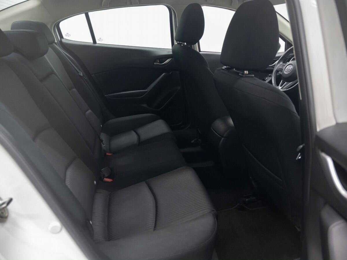 Купить Mazda 3, 2013, 111 316 км.. Фото: #9