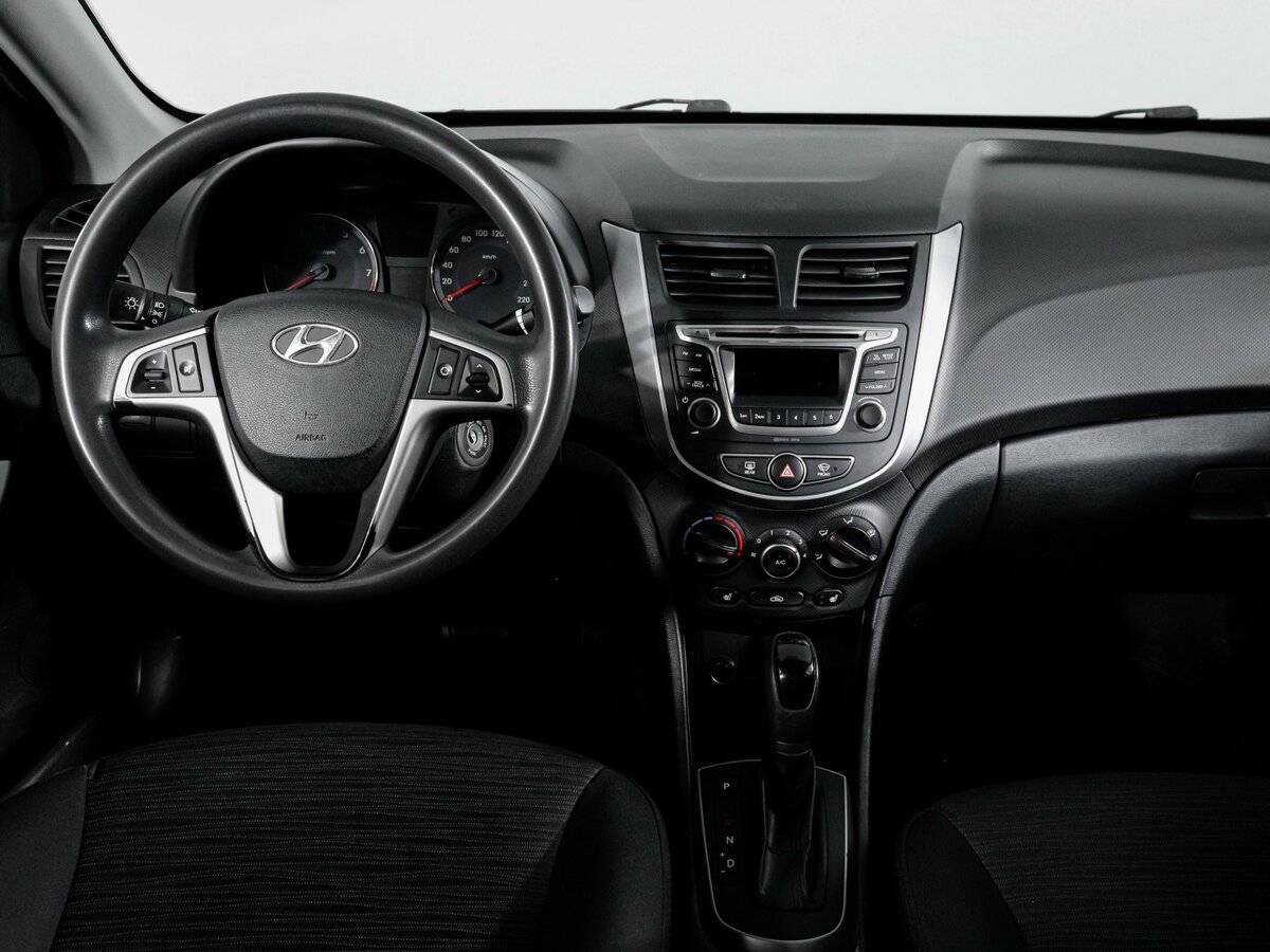 Купить Hyundai Solaris, 2016, 236 209 км.. Фото: #11