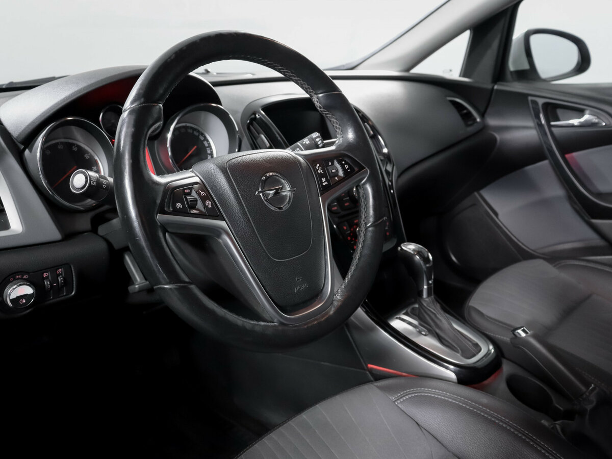 Купить Opel Astra, 2014, 184 348 км.. Фото: #11