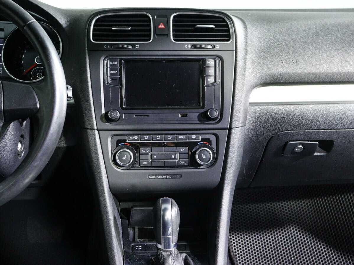 Купить Volkswagen Golf, 2012, 87 560 км.. Фото: #11