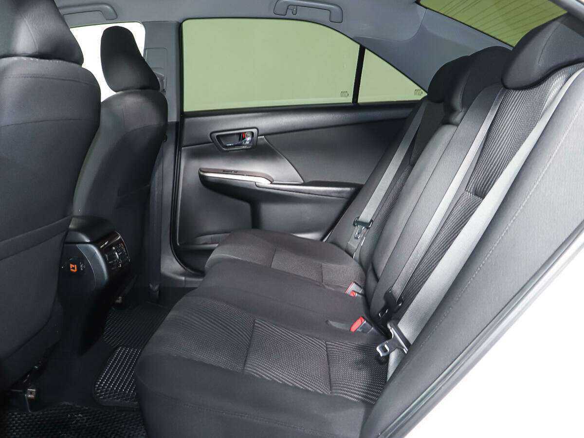 Купить Toyota Camry, 2014, 116 948 км.. Фото: #9