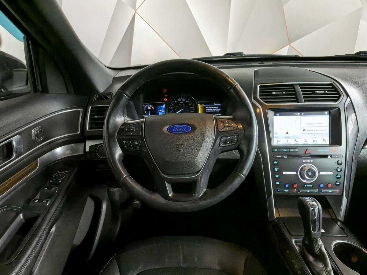 Купить Ford Explorer, 2017, 155 342 км.. Фото: #13