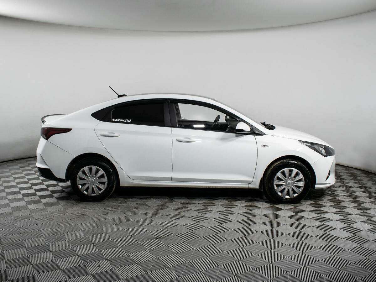 Купить Hyundai Solaris, 2020, 139 692 км.. Фото: #3