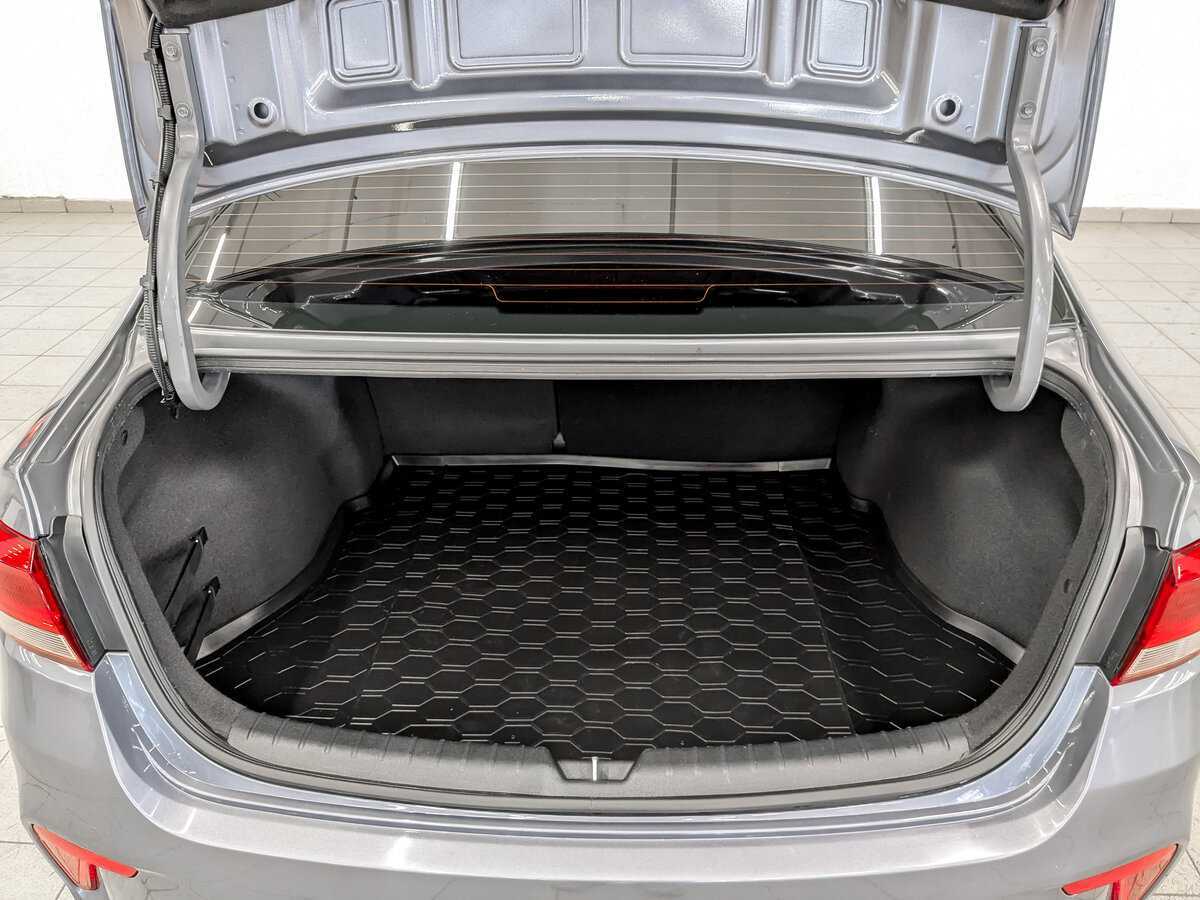 Купить Kia Rio, 2018, 86 210 км.. Фото: #9