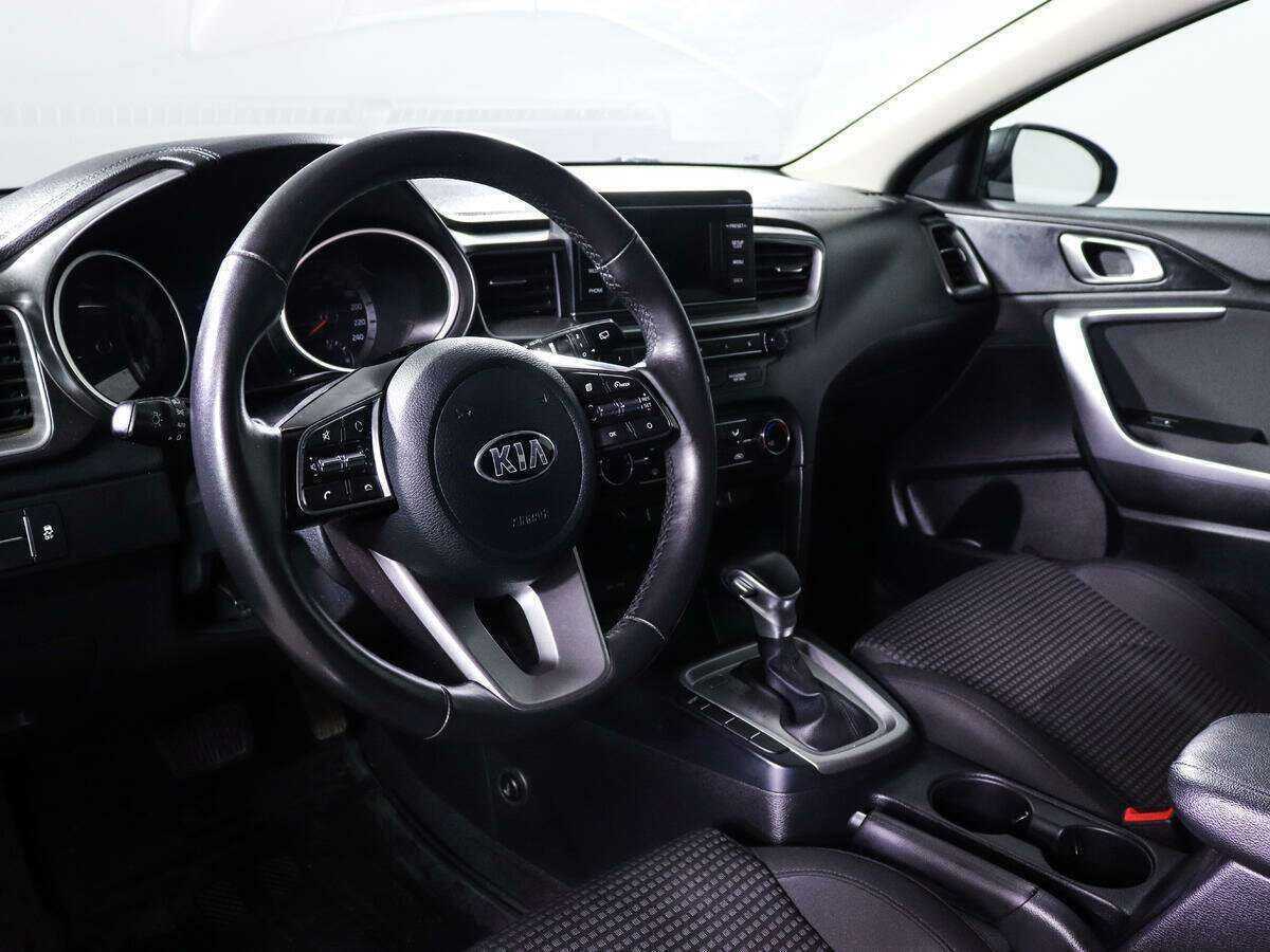 Купить Kia Ceed, 2019, 86 950 км.. Фото: #11