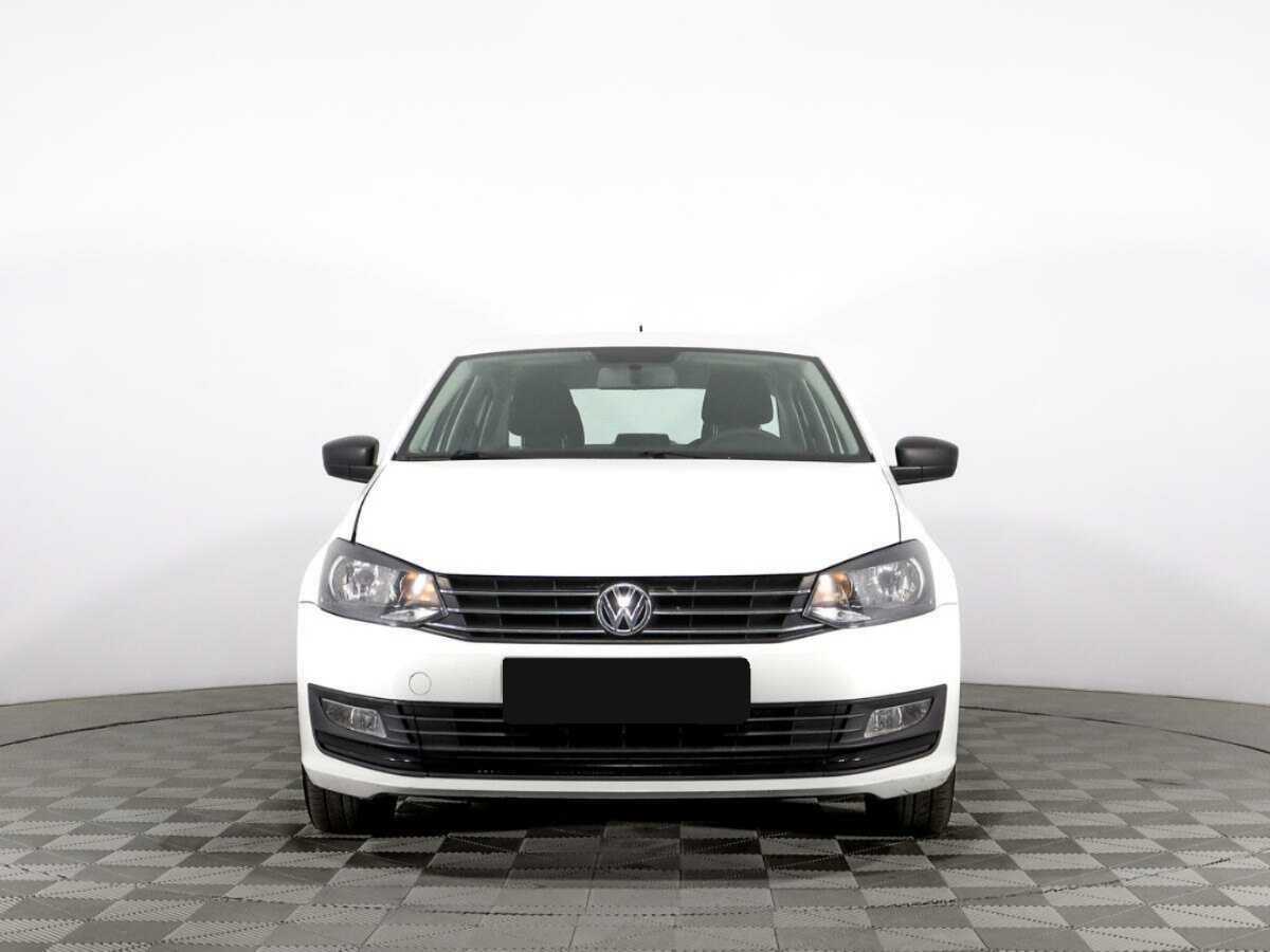 Купить Volkswagen Polo, 2018, 220 998 км.. Фото: #1