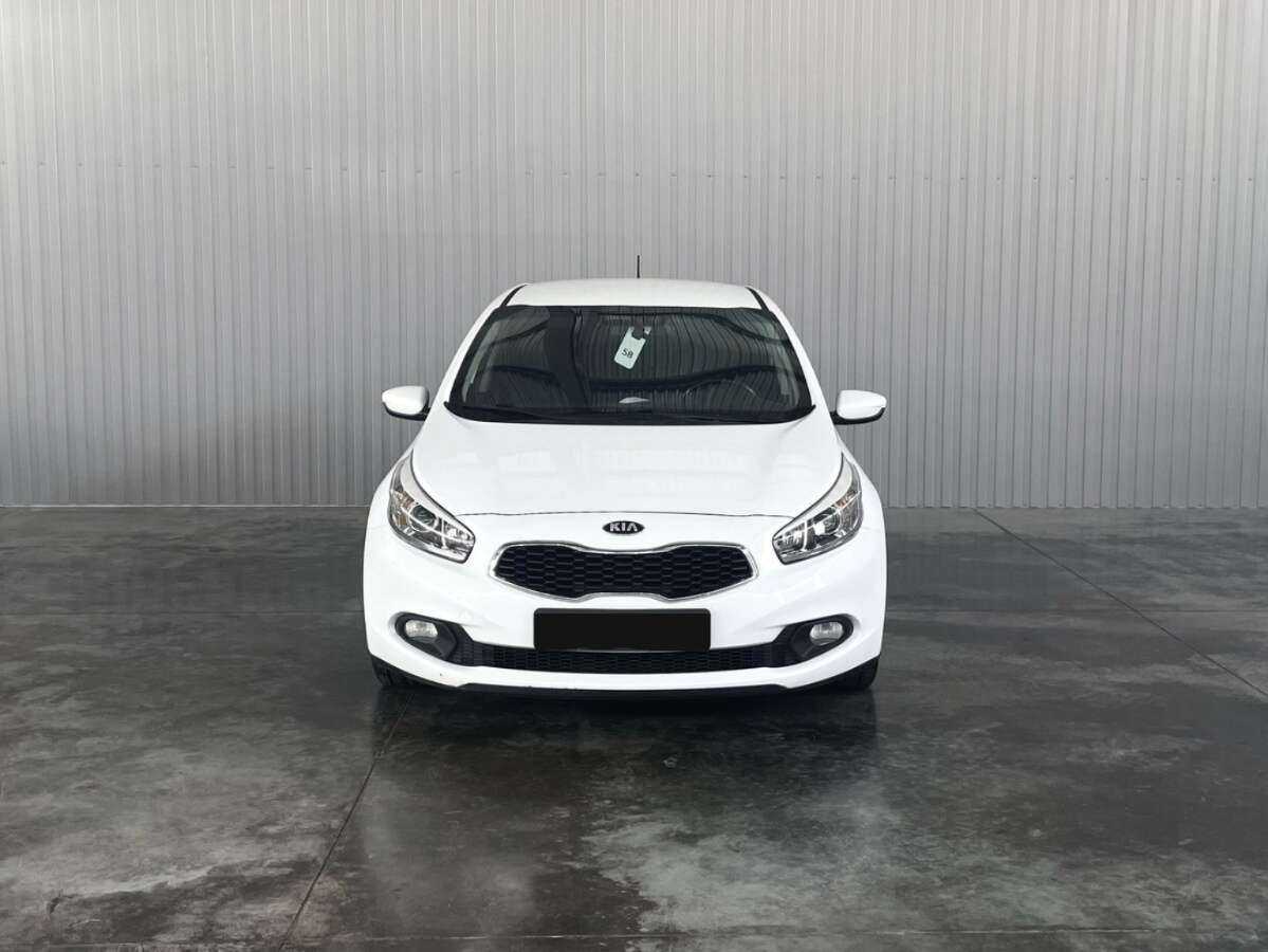 Купить Kia Ceed, 2013, 136 000 км.. Фото: #1