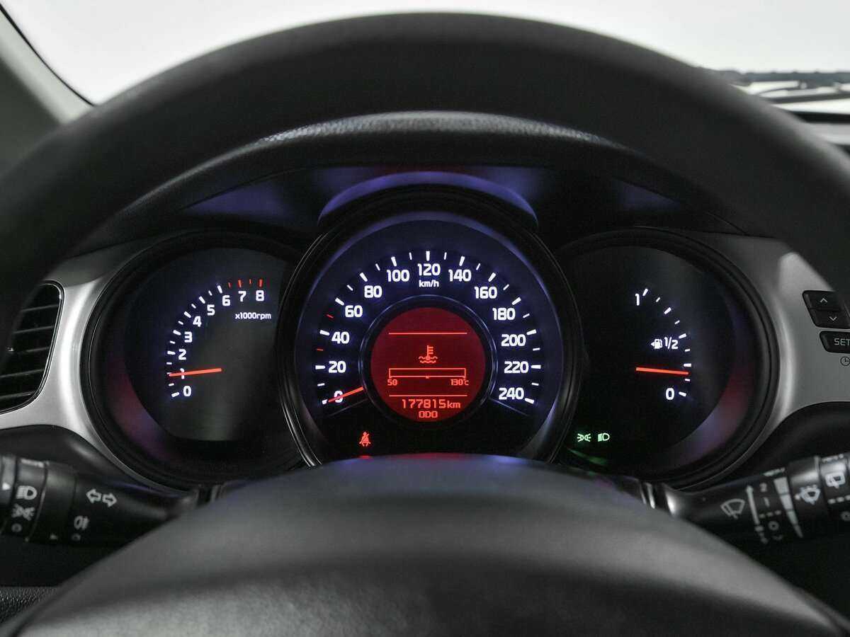 Купить Kia Ceed, 2012, 177 598 км.. Фото: #6